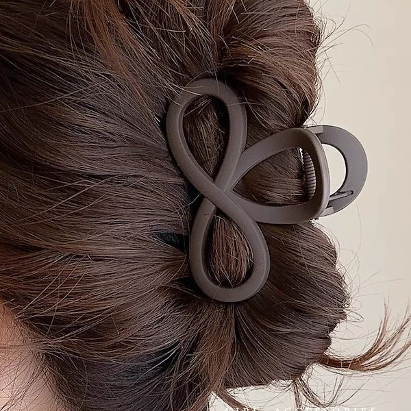 Qoo10] ヘアクリップ グラブクリップ女性24ミデ