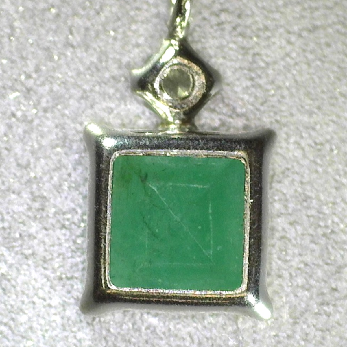 エメラルド K18WG ネックレス ホワイトゴールド×グリーン エメラルド K18WG ネックレス ホワイトゴールド×グリーン