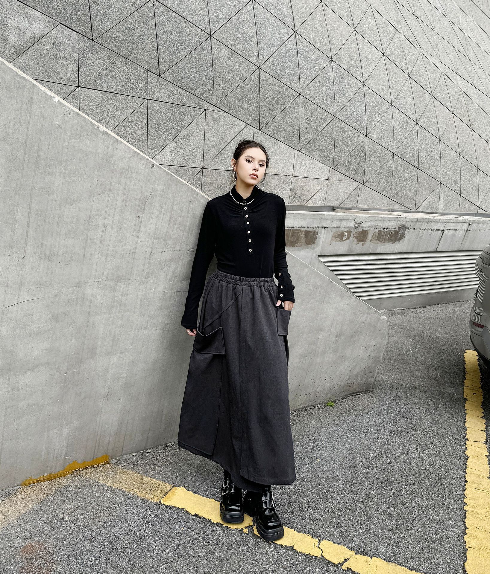 【J.Fashion】 Aラインスカート おしゃれ 大きいポケット 個性的なデザイン ハイウエスト ゴム レディース ロングスカート メガ割