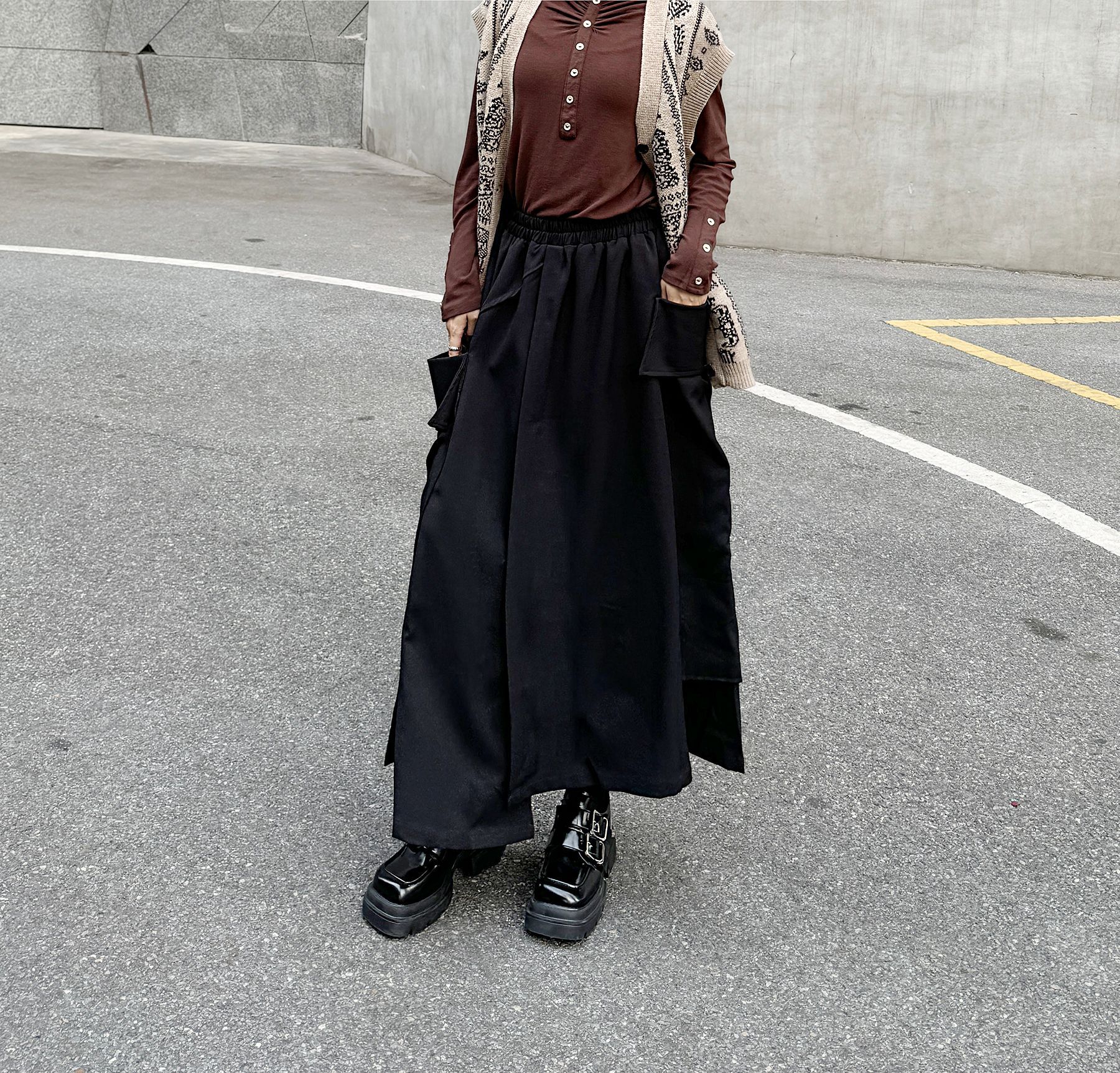 【J.Fashion】 Aラインスカート おしゃれ 大きいポケット 個性的なデザイン ハイウエスト ゴム レディース ロングスカート メガ割
