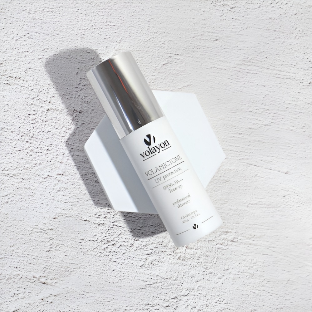 [白陶磁器 トーンアップ クリーム] ボラミクトン 30ml SPF50 + / PA +++ スキンケア 韓国 化粧品 ナイアシンアミド アデノシン BBクリーム moncheryl.com