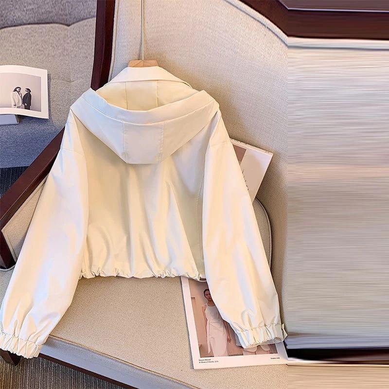 ショート丈 フード付きアウター 新作 レディース ゆったり 百掛け ジャケット トップス カジュアル 薄手 パーカー コート 上着 ショート丈 フード付きアウター 新作 レディース ゆったり 百掛け ジャケット トップス カジュアル 薄手 パーカー コート 上着