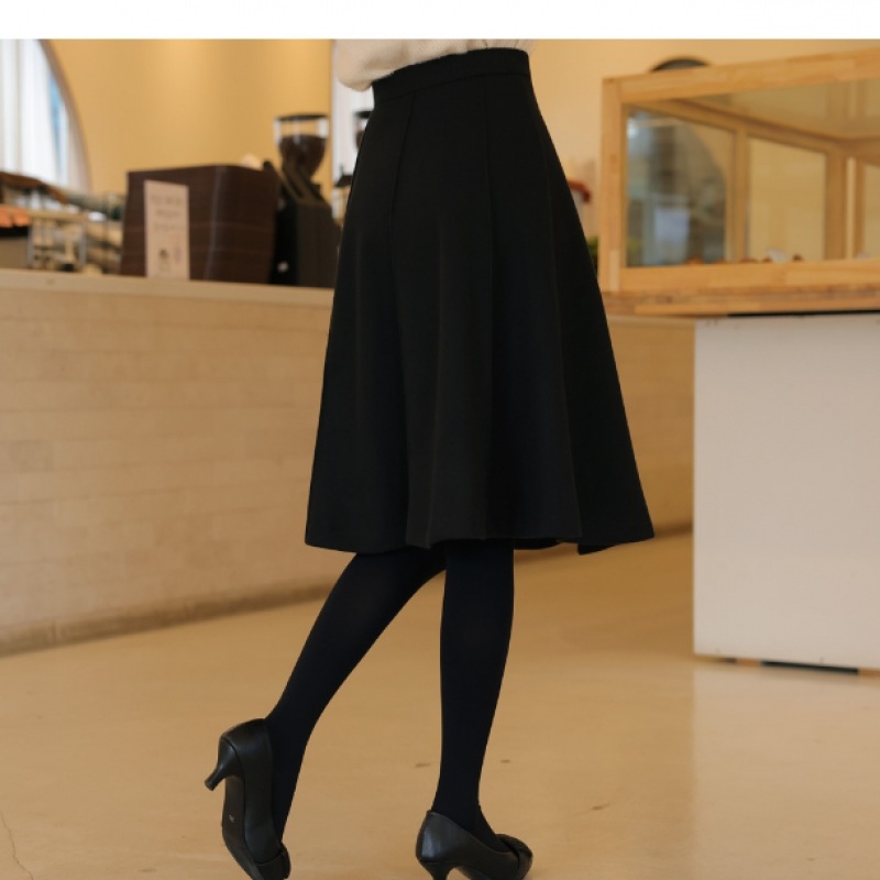 クリック&ファニーゼンマイルフレアスカート [SMLサイズ]