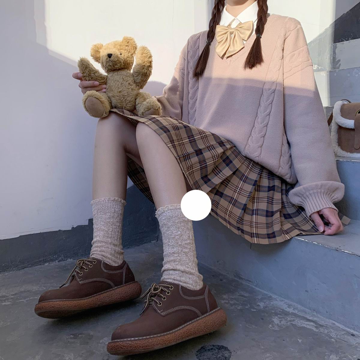 新入庫 ライン入り ケーブル Vネック ニットセーター ホワイト スクール 制服 セーター 学生服