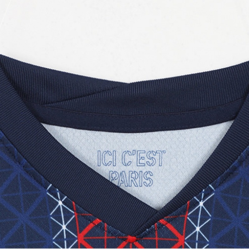 ナイキ ジュニア パリ・サンジェルマン スタジアム ホーム ジャージ 半袖 ユニフォーム 2025/26 ナイキ ジュニア パリ・サンジェルマン スタジアム ホーム ジャージ 半袖 ユニフォーム 2025/26