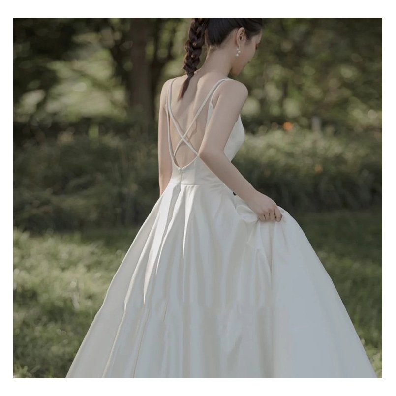 ウェディングドレス ノースリーブ 白 シンプル 無地 ワンピース 結婚式二次会 披露宴 前撮り後撮り ビーチフォト花嫁ドレス エンパイア 安いブライダル 海外挙式
