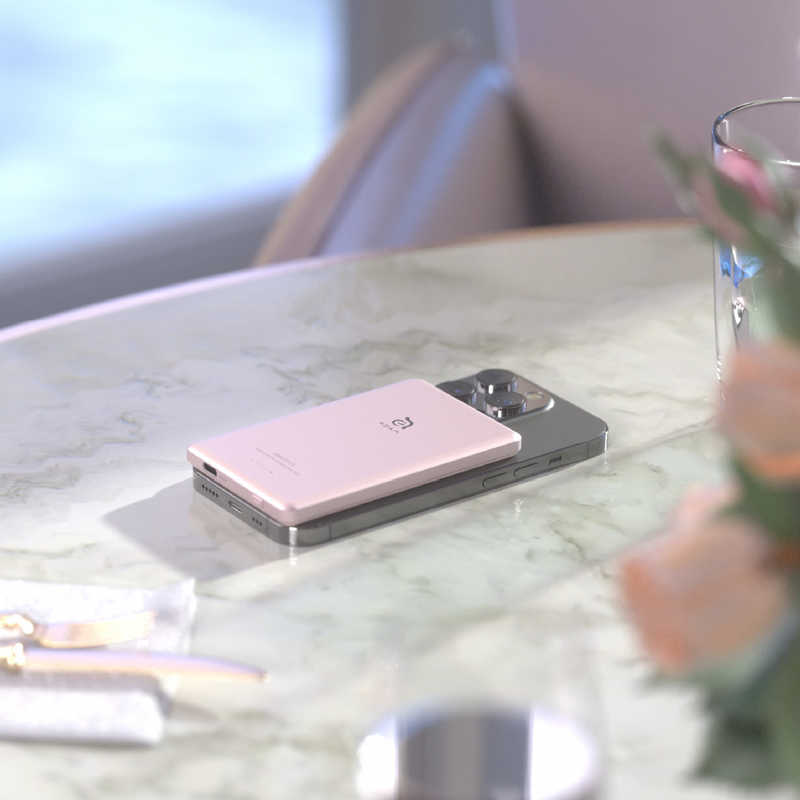 ADAMELEMENTS GRAVITY C5 Magsafe対応ワイヤレス充電 5000mAh 超薄型 モバイルバッテリー ピンク APBADGVC5PK ADAMELEMENTS GRAVITY C5 Magsafe対応ワイヤレス充電 5000mAh 超薄型 モバイルバッテリー ピンク APBADGVC5PK