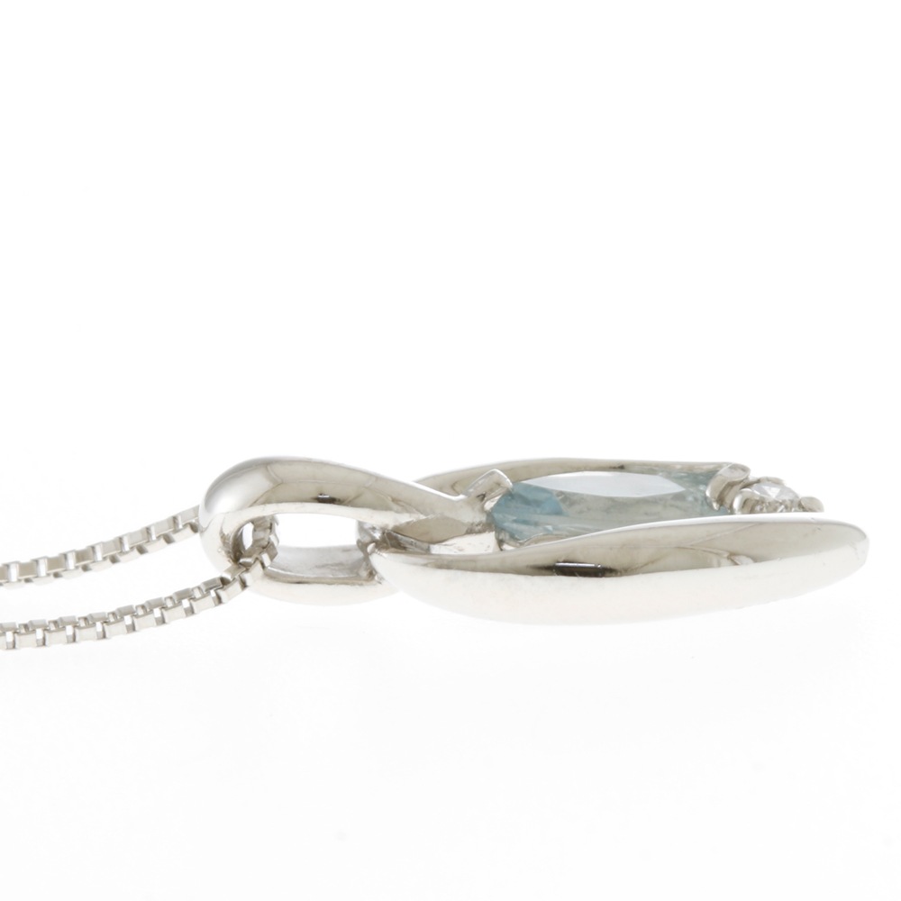 ネックレス Pt850プラチナ アクアマリン 中古 美品 ネックレス Pt850プラチナ アクアマリン 中古 美品