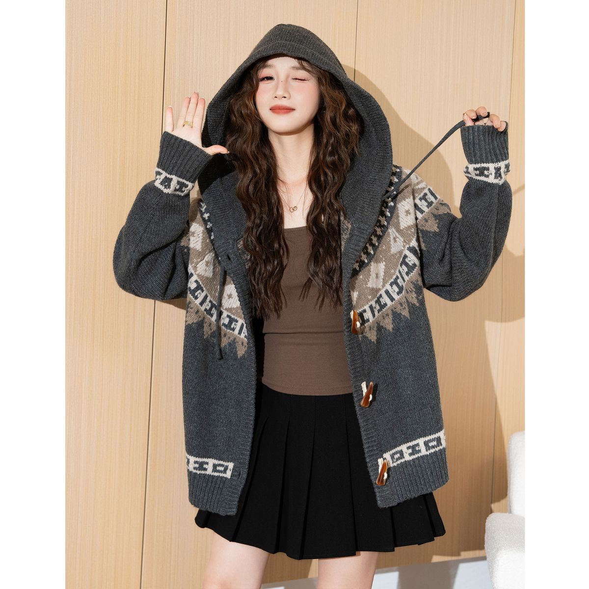 新しいフード付きカーディガンジャンパージャカードカーディガンジャケットカレッジスタイル万能学生セーター 新しいフード付きカーディガンジャンパージャカードカーディガンジャケットカレッジスタイル万能学生セーター