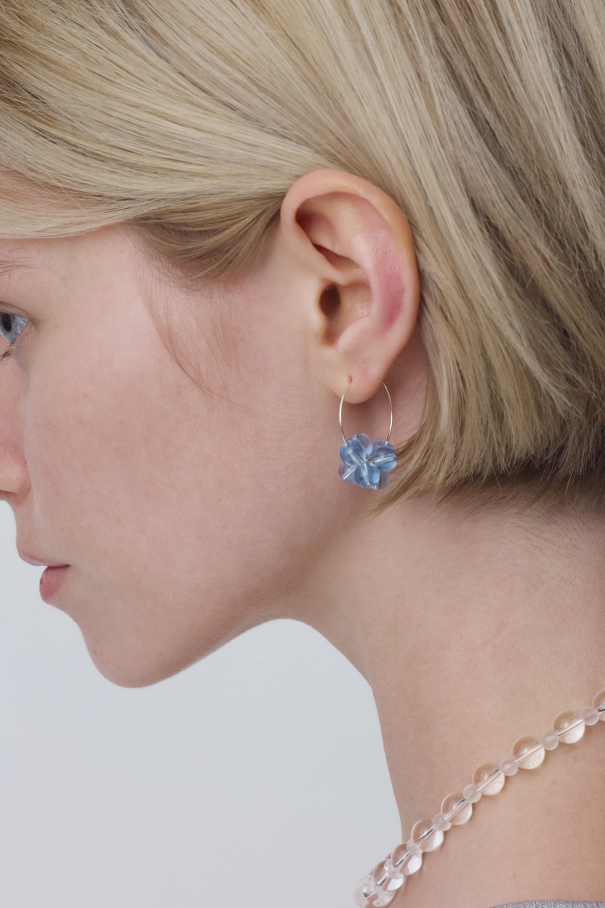 MONDAY EDITION COLORED ICE FLOWER EARRINGS