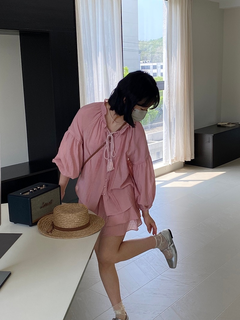 ニップルスーツヘビーアコーディオンプリーツランタンスリーブシャツ + 女性用二重層ショートキュロット 1085