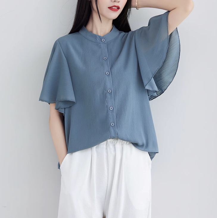 トップス ブラウス ミディアム丈 袖あり 半袖 ホルンスリーブ 萌袖 襟なし スタンドカラー シフォン 前開き かわいい 大人可愛い きれいめ シンプル 上品 おしゃれ お洒落 アジアン エスニック トップス ブラウス ミディアム丈 袖あり 半袖 ホルンスリーブ 萌袖 襟なし スタンドカラー シフォン 前開き かわいい 大人可愛い きれいめ シンプル 上品 おしゃれ お洒落 アジアン エスニック