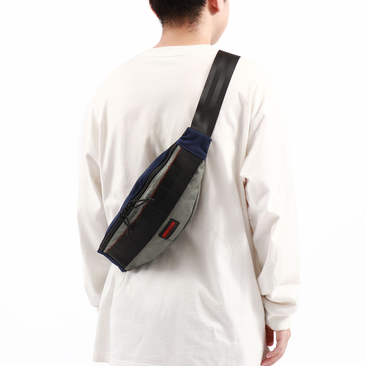 日本正規品 ボディバッグ MADE IN USA COLLECTION TRIPOD MULTI COLOR ショルダー ウエスト 斜めがけ ナイロン 25周年 限定 メンズ BRA231L53 日本正規品 ボディバッグ MADE IN USA COLLECTION TRIPOD MULTI COLOR ショルダー ウエスト 斜めがけ ナイロン 25周年 限定 メンズ BRA231L53