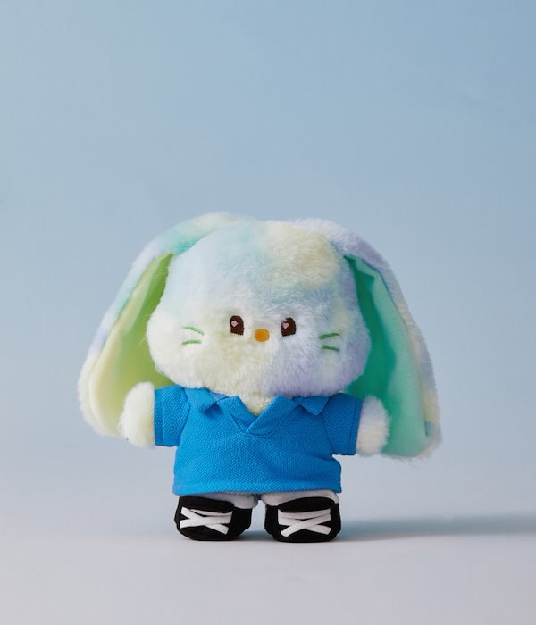 NJZ NewJeans ニュージーンズ bunini コスチューム人形 ６点 Qoo10] ライン・フレンズ 【 当日出庫 】NEW JEANS bu