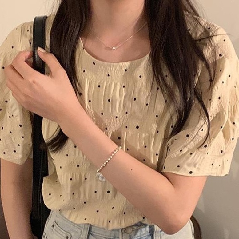 ブラウス トップス ドットパフブラウス レディース シフォンブラウス シャツ ドット柄 パフスリーブ 半袖 ラウンドネック ベージュ オフィス オシャレ シアー シンプル きちんと感 可愛い キレイめ