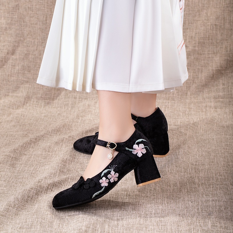 チャイナ ドレス靴ハイヒール中華民国スタイル刺繍靴オール マッチ レトロ パール気質ポインテッド トゥ バックル シングル シューズ女性 母の日 母の日-0008999