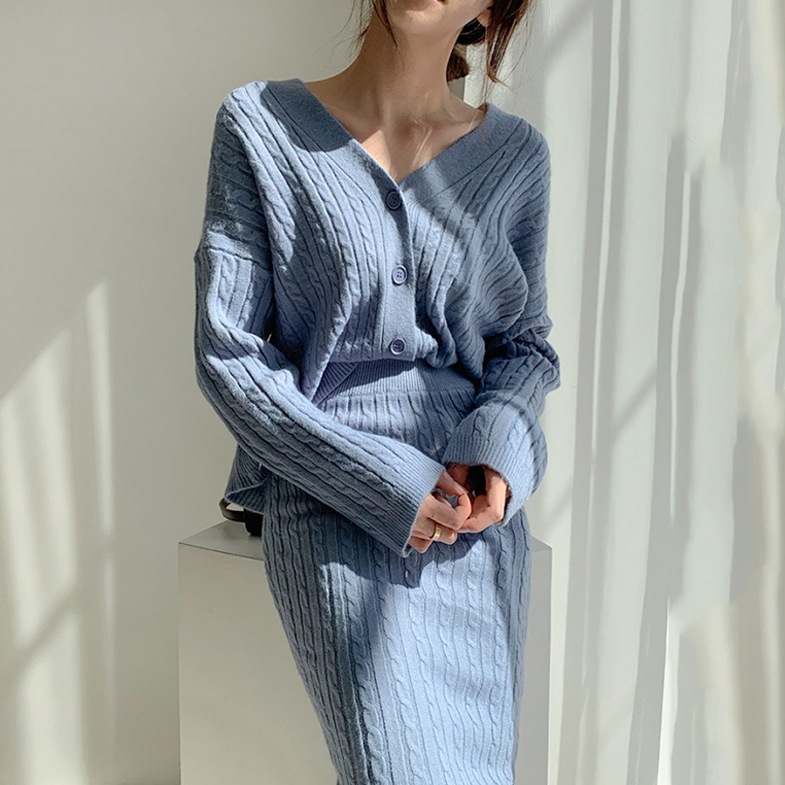 セットアップ ２点セット ロング丈 スカート ニット 長袖 Vネック 上下セット かわいい 大人可愛い きれいめ シンプル 大人 上品 おしゃれ 大人可愛い 大人女子 こなれ感 セクシー