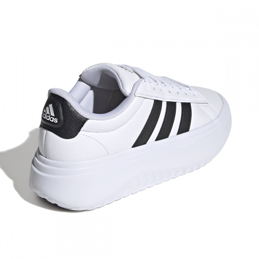 アディダスグランドコートプラットフォームスエード IE1092-FTWHT/CBBLACK/CBROCK