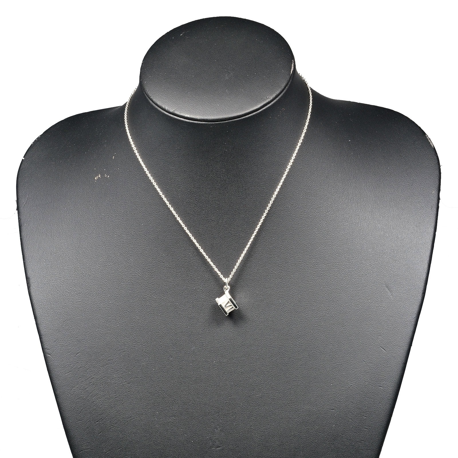 アトラス キューブ ネックレス シルバー925 約7.18g レディース 中古品 Aランク アトラス キューブ ネックレス シルバー925 約7.18g レディース 中古品 Aランク