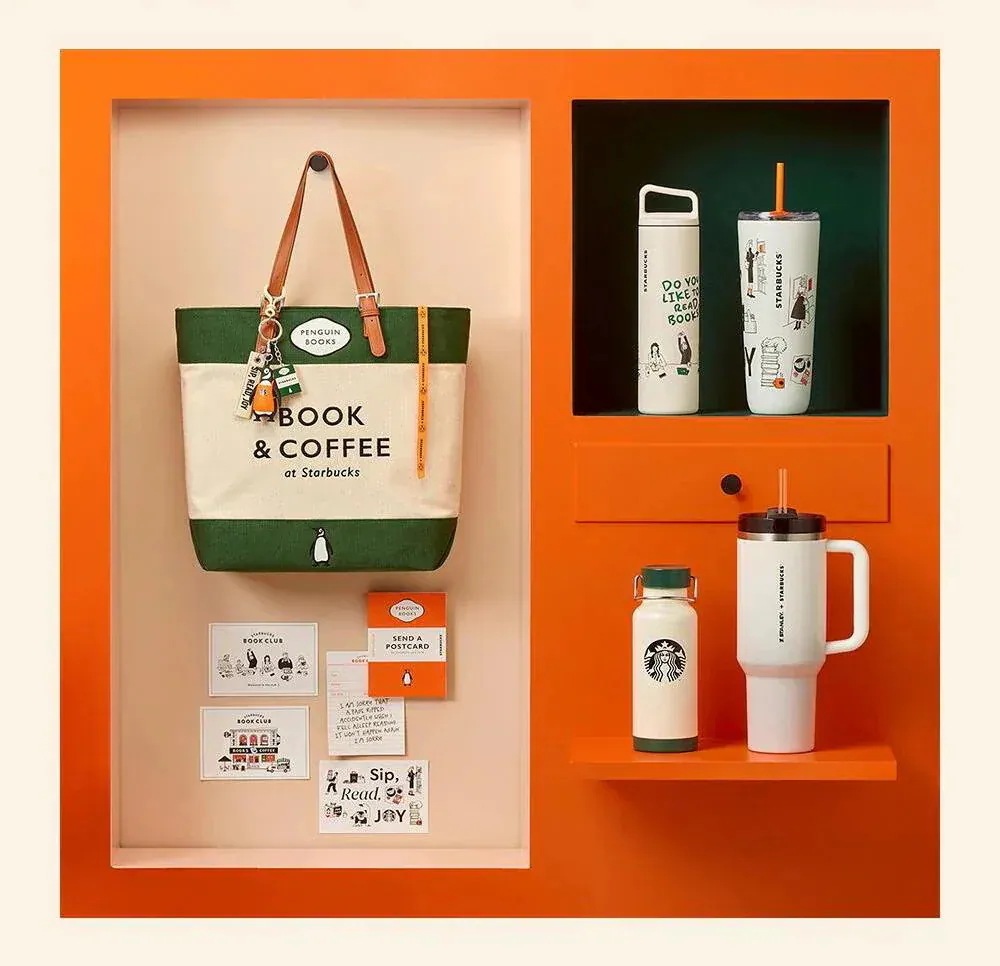 ペンギンブックスキーチェーン 韓国スターバ グッズ