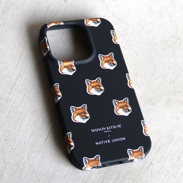 MAISON KITSUNE' - メゾンキツネ iPhone 15 Pro + ストラップ