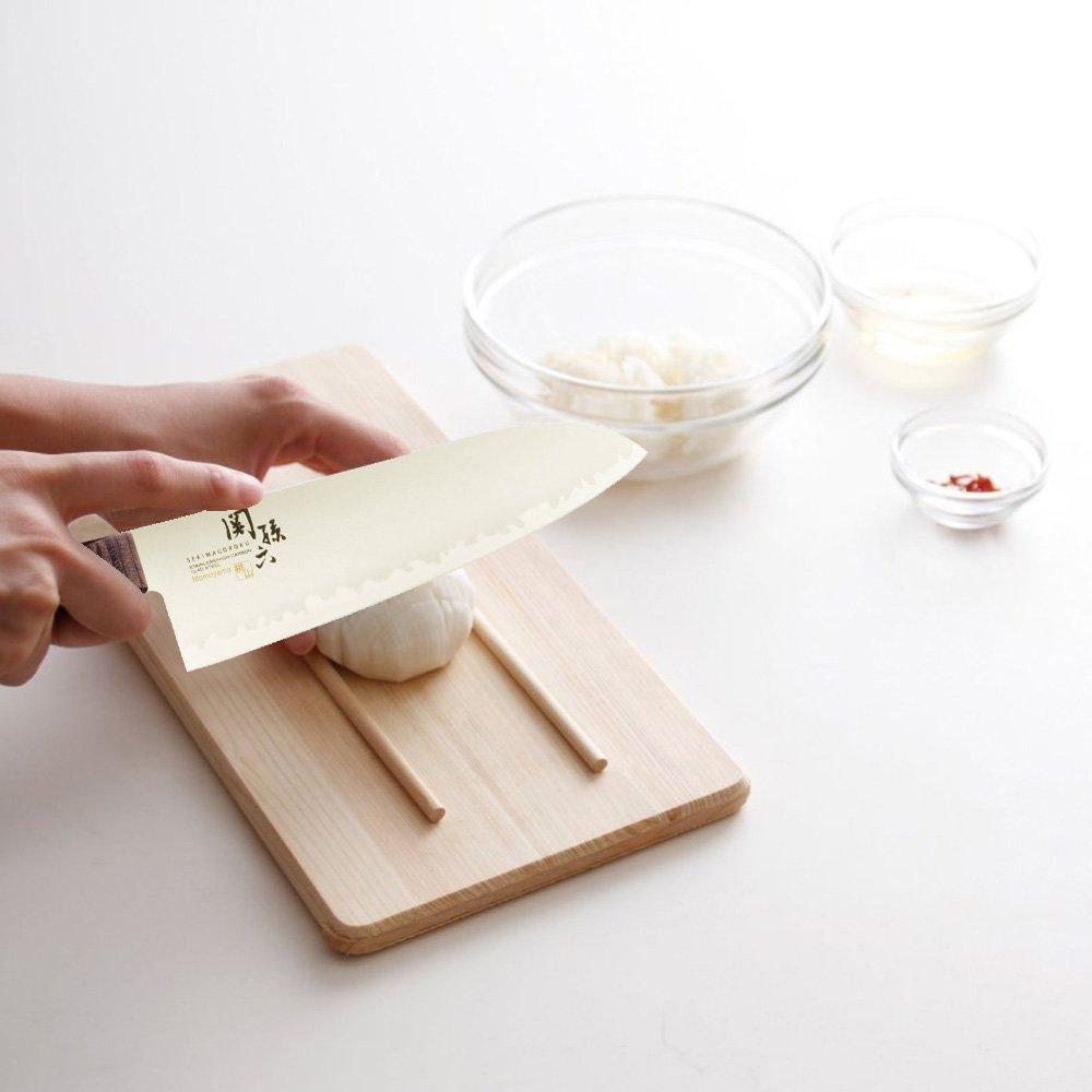 貝印 KAI 三徳包丁 関孫六 桃山 165mm 日本製 AE5146 貝印 KAI 三徳包丁 関孫六 桃山 165mm 日本製 AE5146