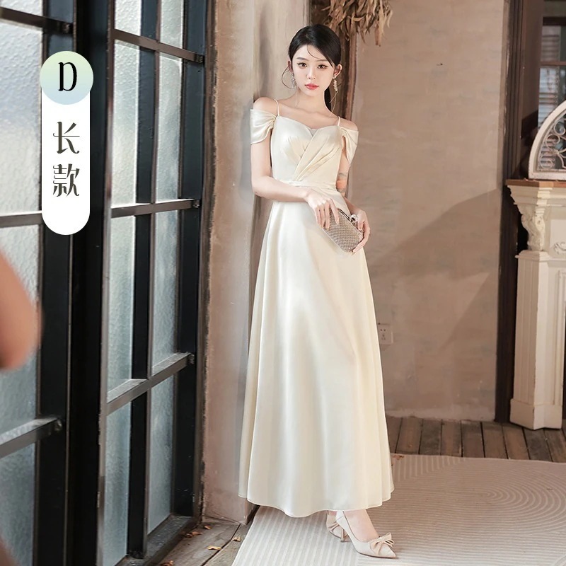 今年人気のドレスシャンパンサテンの新しいシンプルなガウン成人式 演奏会 発表会 卒業式 結婚式 今年人気のドレスシャンパンサテンの新しいシンプルなガウン成人式 演奏会 発表会 卒業式 結婚式