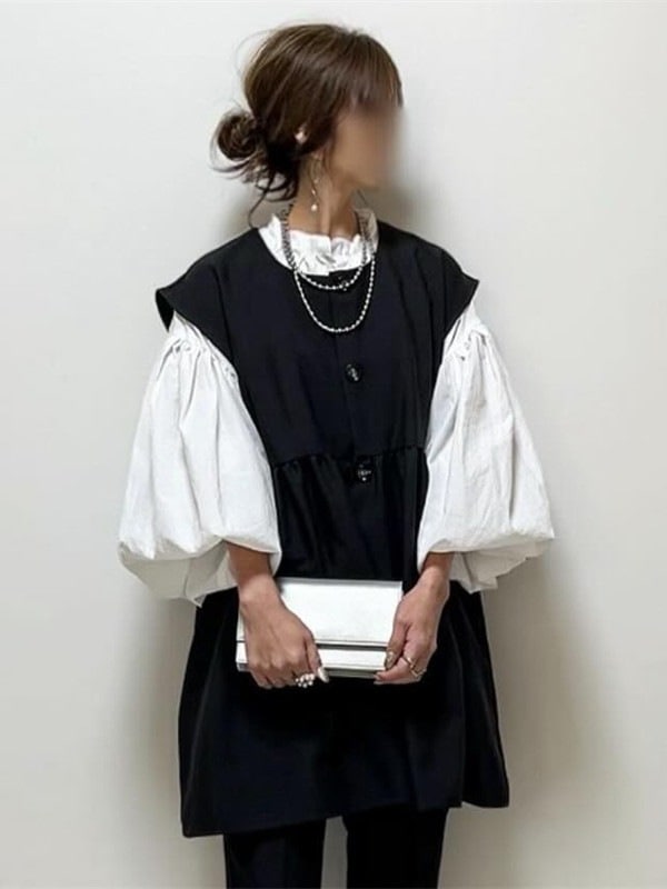 【新品殺到!】 無地 ノースリーブ ギャザー ボタン ラウンドネック シャツ 【新品殺到!】 無地 ノースリーブ ギャザー ボタン ラウンドネック シャツ