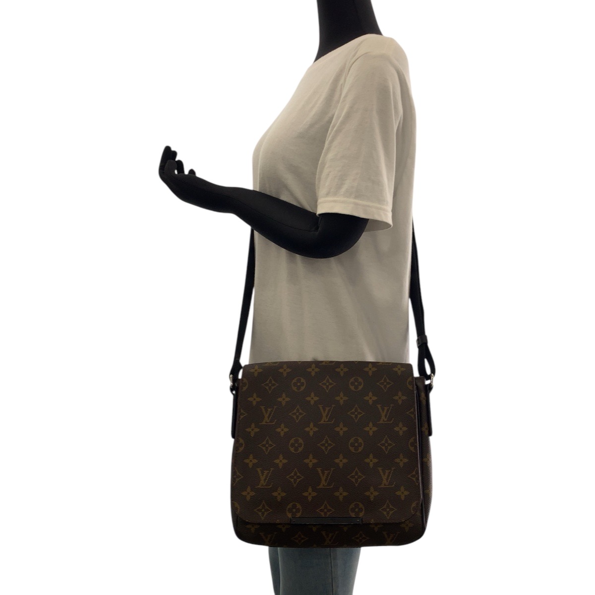 モノグラム マカサー ディストリクトPM 男女兼用 ブラウン ブラック シルバー金具 PVC M40935 ショルダーバッグ レディース 502525 モノグラム マカサー ディストリクトPM 男女兼用 ブラウン ブラック シルバー金具 PVC M40935 ショルダーバッグ レディース 502525