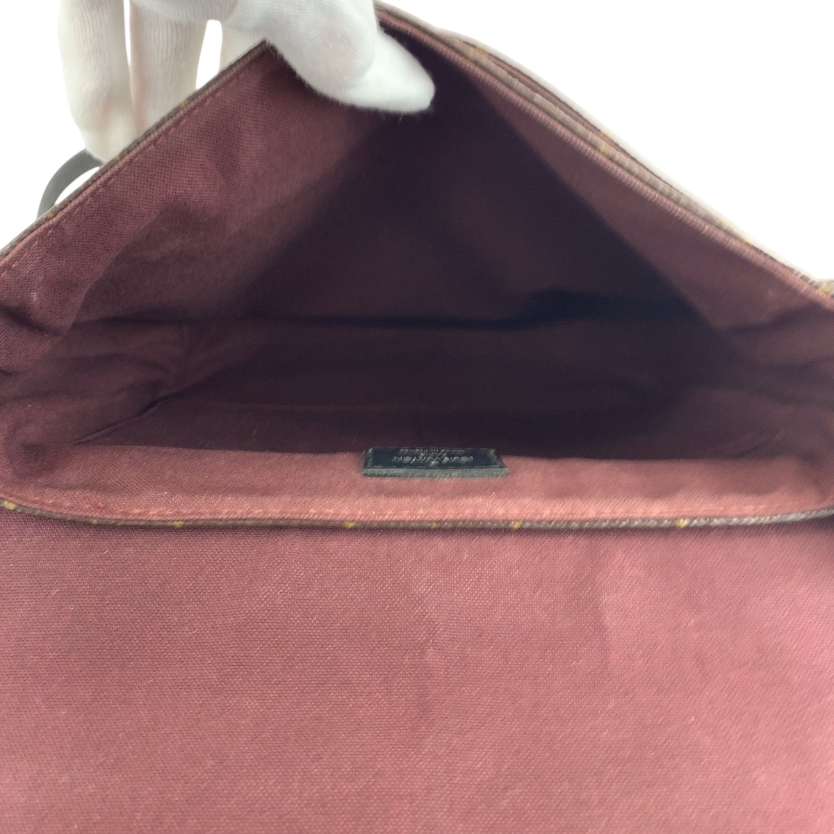 モノグラム マカサー ディストリクトPM 男女兼用 ブラウン ブラック シルバー金具 PVC M40935 ショルダーバッグ レディース 502525 モノグラム マカサー ディストリクトPM 男女兼用 ブラウン ブラック シルバー金具 PVC M40935 ショルダーバッグ レディース 502525