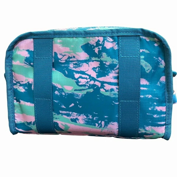 UGG ジェイニー2 リップストップ ショルダーバッグ ボディバッグ 未使用品【中古】 UGG ジェイニー2 リップストップ ショルダーバッグ ボディバッグ 未使用品【中古】