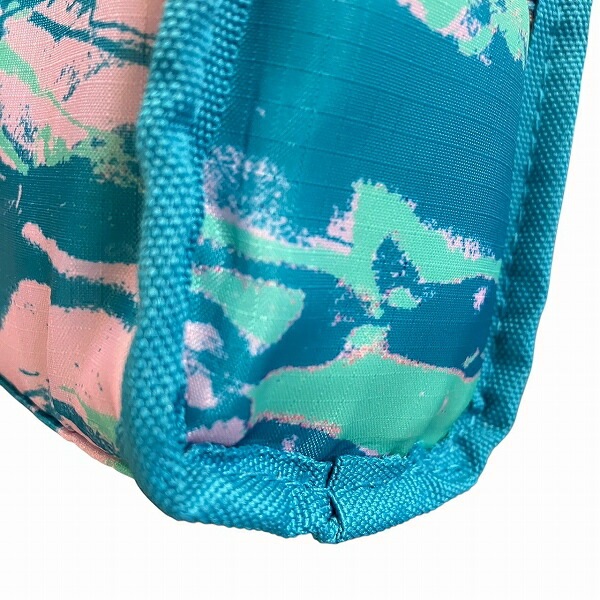 UGG ジェイニー2 リップストップ ショルダーバッグ ボディバッグ 未使用品【中古】 UGG ジェイニー2 リップストップ ショルダーバッグ ボディバッグ 未使用品【中古】