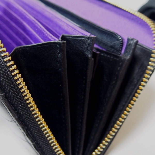 0621 両サイド外ポケット付き ラウンドファスナー クロコダイル ブラック 0621 両サイド外ポケット付き ラウンドファスナー クロコダイル ブラック