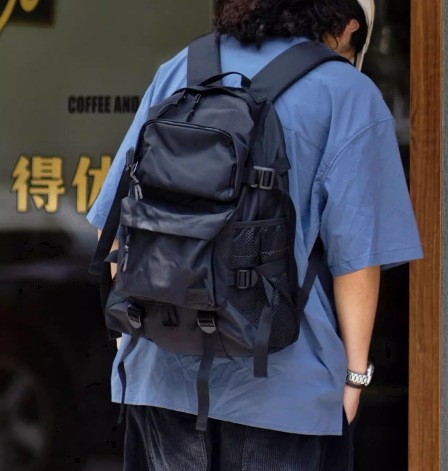 バッグ カバン レディース メンズ 男女権用 ユニセックス リュック 大容量 多収納 多機能 便利 折り畳み可能 スクエア 四角 ポケット ファスナー サイドポケット ソフトハンドル 防水加工 バッグ カバン レディース メンズ 男女権用 ユニセックス リュック 大容量 多収納 多機能 便利 折り畳み可能 スクエア 四角 ポケット ファスナー サイドポケット ソフトハンドル 防水加工