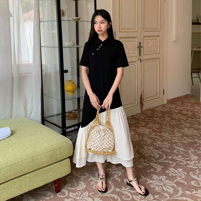 Aixili 2024 夏レトロ新中国風スタンドカラーコントラストカラーボタンスプライシングニットドレス 11029 Aixili 2024 夏レトロ新中国風スタンドカラーコントラストカラーボタンスプライシングニットドレス 11029