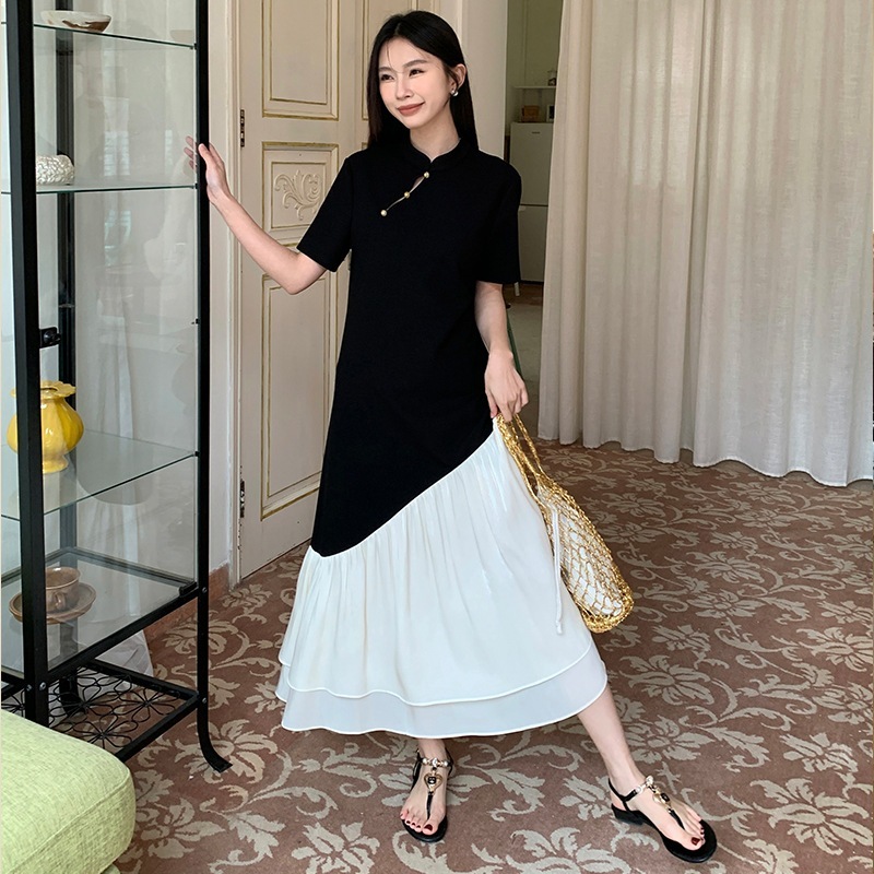 Aixili 2024 夏レトロ新中国風スタンドカラーコントラストカラーボタンスプライシングニットドレス 11029 Aixili 2024 夏レトロ新中国風スタンドカラーコントラストカラーボタンスプライシングニットドレス 11029