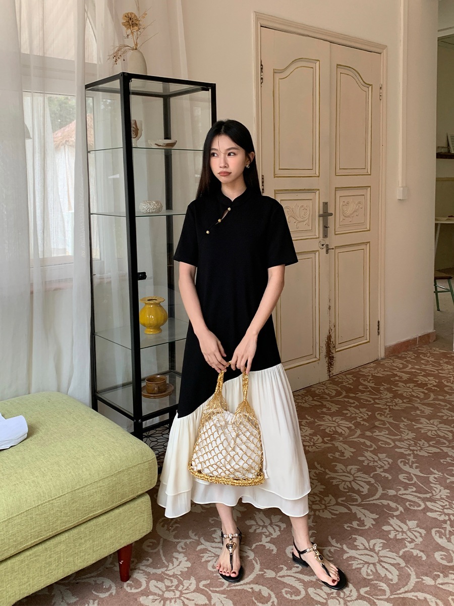 Aixili 2024 夏レトロ新中国風スタンドカラーコントラストカラーボタンスプライシングニットドレス 11029 Aixili 2024 夏レトロ新中国風スタンドカラーコントラストカラーボタンスプライシングニットドレス 11029