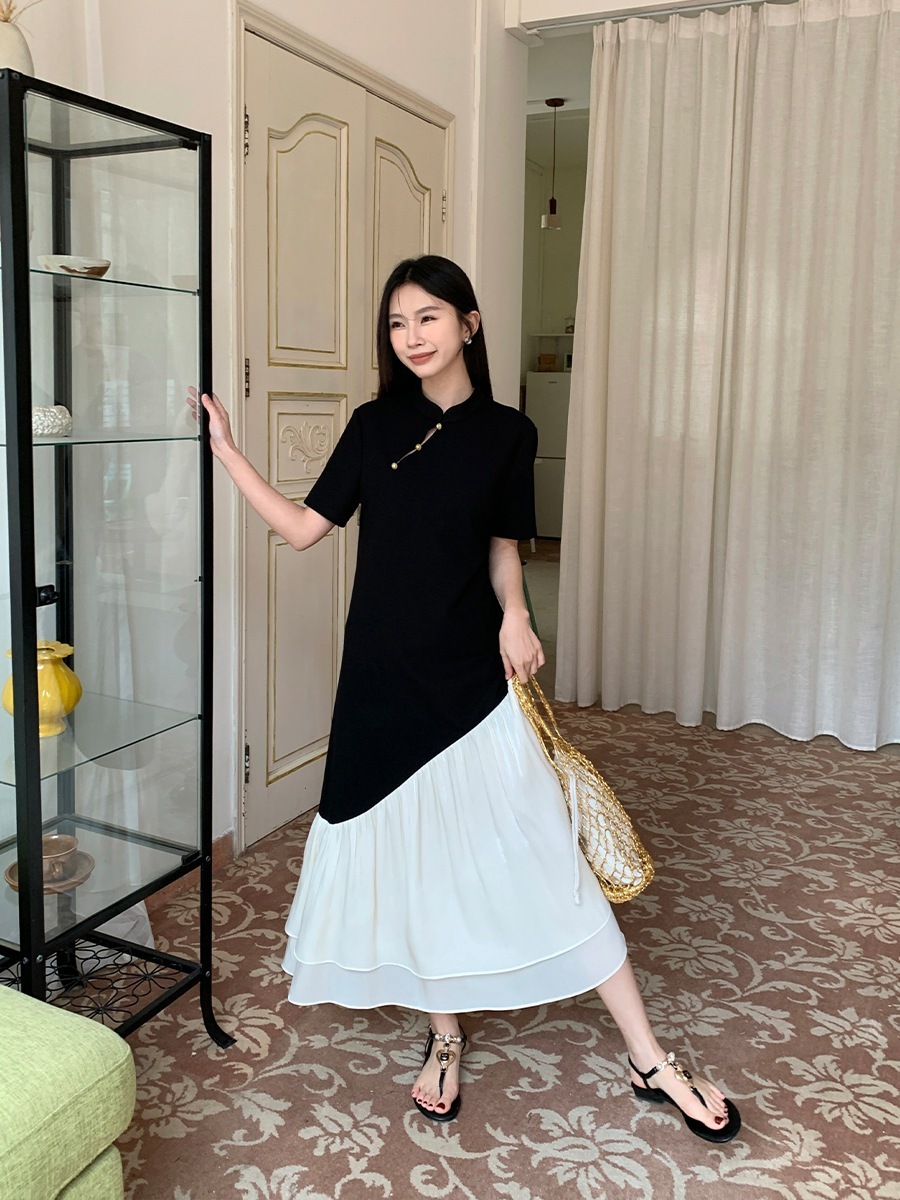 Aixili 2024 夏レトロ新中国風スタンドカラーコントラストカラーボタンスプライシングニットドレス 11029 Aixili 2024 夏レトロ新中国風スタンドカラーコントラストカラーボタンスプライシングニットドレス 11029