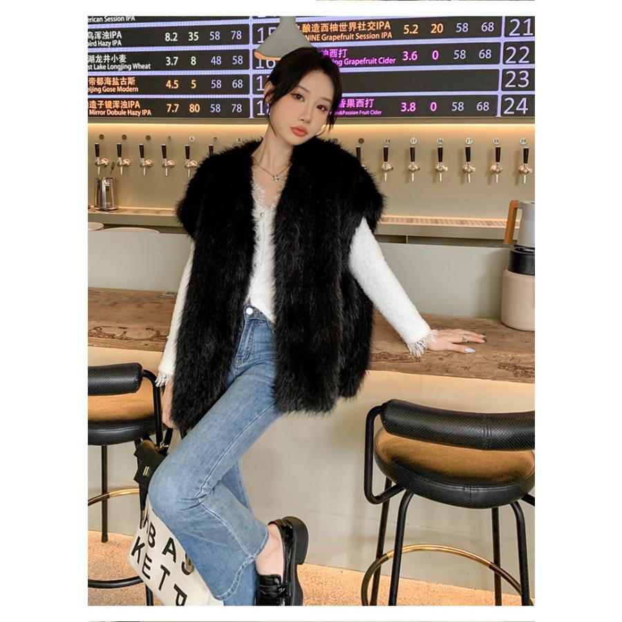 フェイクファー ボリューム感 ノーカラー ふわふわ 体型カバー ジレ レディース もこもこ ベスト 防寒 アウター 羽織り ファー ベスト ゆったり トップス