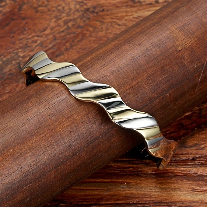 女性用銅ブレスレット,磁気ジュエリー,ピンストライプ オープン 調節可能 ストレス解消 女性の減量 エネルギーマグネット付きの磁気 エネルギーヨガ減量疲労緩和療法瞑想 癒しの石 女性用銅ブレスレット,磁気ジュエリー,ピンストライプ オープン 調節可能 ストレス解消 女性の減量 エネルギーマグネット付きの磁気 エネルギーヨガ減量疲労緩和療法瞑想 癒しの石