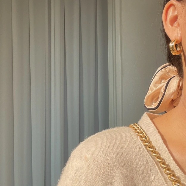 [just LoveR.] BTS ジミン 着用 Isabelle Hoop Earrings