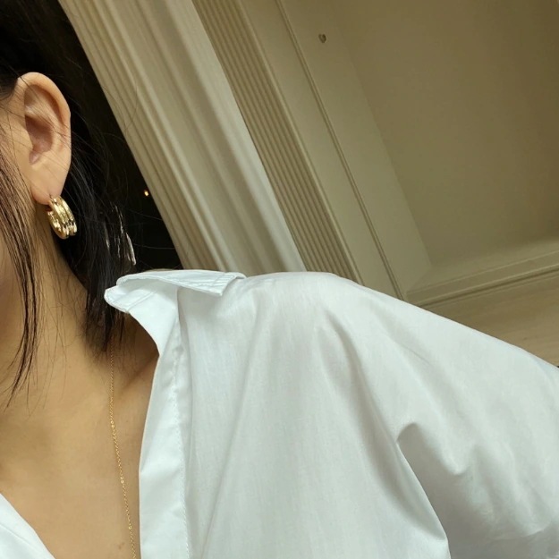 [just LoveR.] BTS ジミン 着用 Isabelle Hoop Earrings