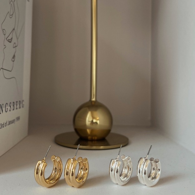 [just LoveR.] BTS ジミン 着用 Isabelle Hoop Earrings