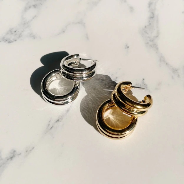 [just LoveR.] BTS ジミン 着用 Isabelle Hoop Earrings
