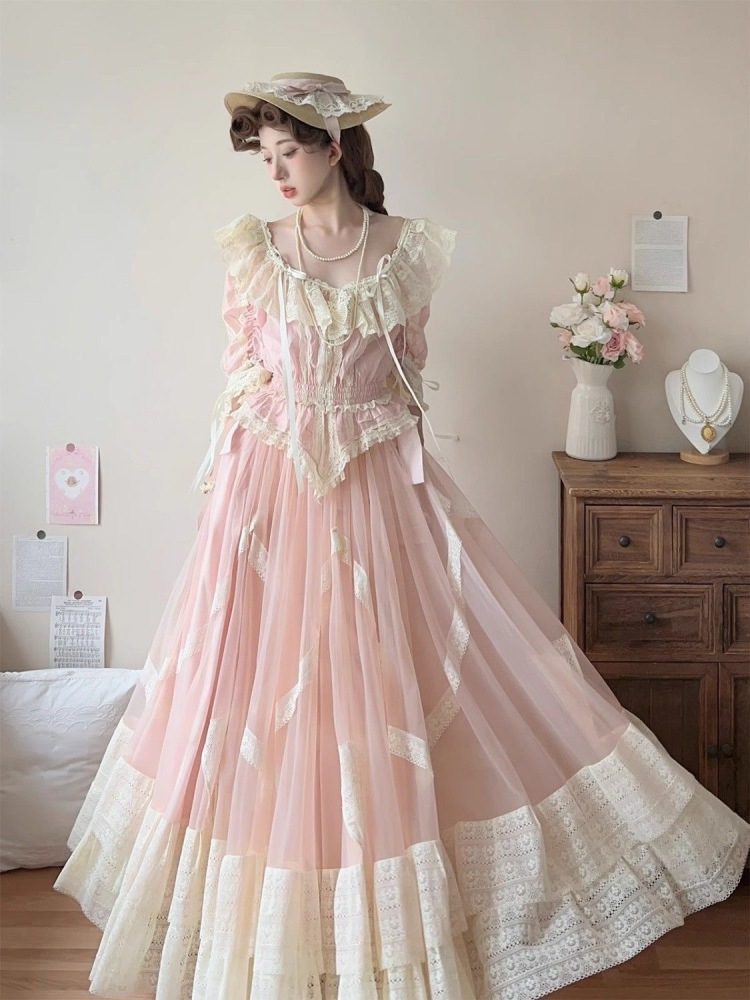 レトロな多層レースのヘビーデューティーオーバーサイズチュールスカート宮殿スタイルのウエストにフィットする文学的なスタイルのツーピーススーツレディース レトロな多層レースのヘビーデューティーオーバーサイズチュールスカート宮殿スタイルのウエストにフィットする文学的なスタイルのツーピーススーツレディース