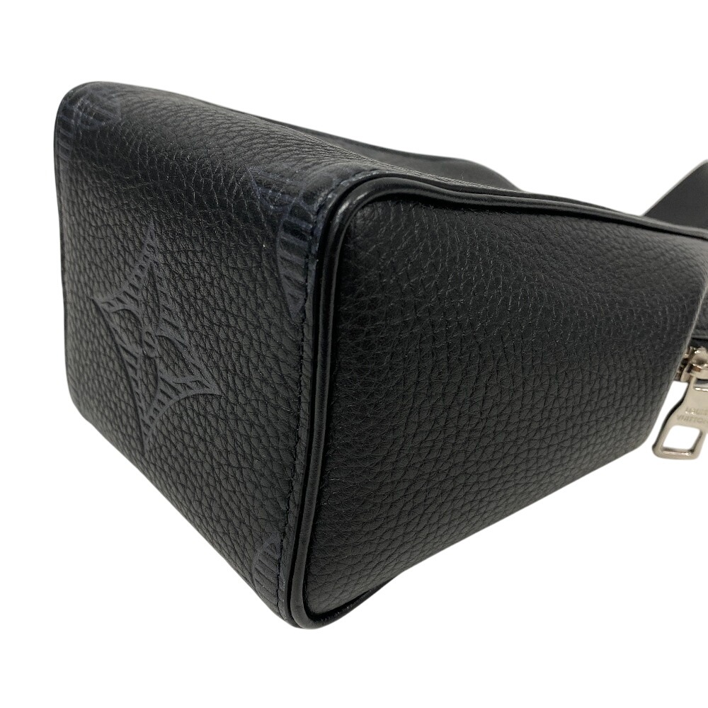 M57292 ヴァヴァンNV トリヨンシャドウ トリヨン セカンドバッグ ブラック メンズ ブランド