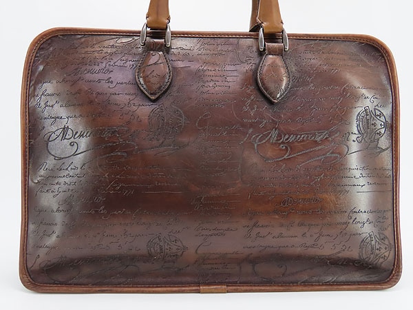 ベルルッティカリグラフィアンジュールスクリットレザービジネスバッグ