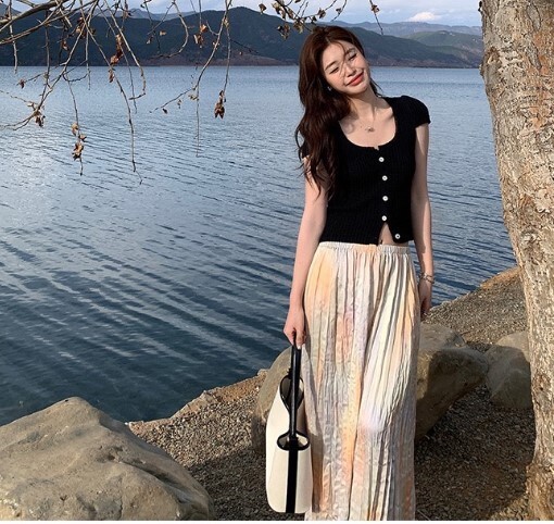 ロングスカート スカート フレンチ プリーツスカート ロング丈スカート ハイウエスト ミモレ丈 大人可愛い きれいめ おしゃれ ハイエンド ラグジュアリー 個性的 高級感 存在感 プリーツ レトロ ロングスカート スカート フレンチ プリーツスカート ロング丈スカート ハイウエスト ミモレ丈 大人可愛い きれいめ おしゃれ ハイエンド ラグジュアリー 個性的 高級感 存在感 プリーツ レトロ