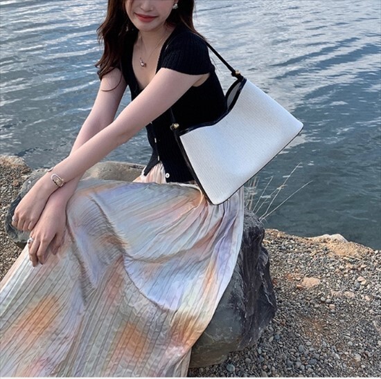 ロングスカート スカート フレンチ プリーツスカート ロング丈スカート ハイウエスト ミモレ丈 大人可愛い きれいめ おしゃれ ハイエンド ラグジュアリー 個性的 高級感 存在感 プリーツ レトロ ロングスカート スカート フレンチ プリーツスカート ロング丈スカート ハイウエスト ミモレ丈 大人可愛い きれいめ おしゃれ ハイエンド ラグジュアリー 個性的 高級感 存在感 プリーツ レトロ