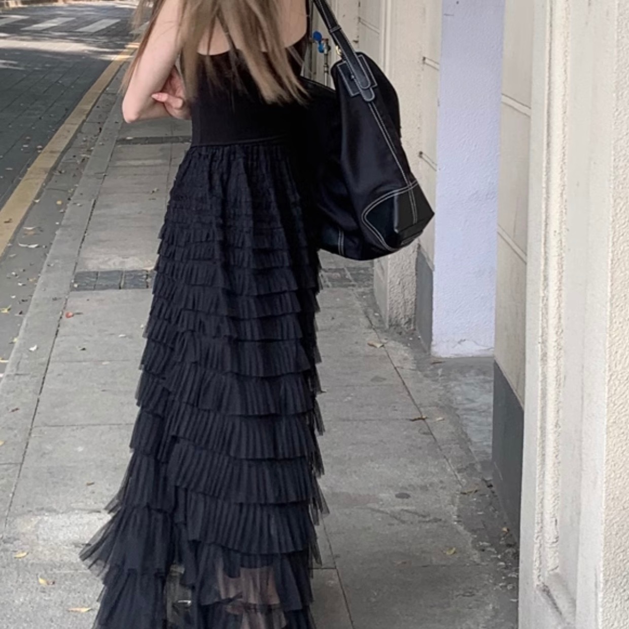 レディース ワンピース デート ティアードワンピース ワンピドレス キャミソールワンピース マキシ マキシ丈 袖なし ノースリーブ スクエアネック 襟なし セミフレア 切り替えデザイン 前開き レディース ワンピース デート ティアードワンピース ワンピドレス キャミソールワンピース マキシ マキシ丈 袖なし ノースリーブ スクエアネック 襟なし セミフレア 切り替えデザイン 前開き